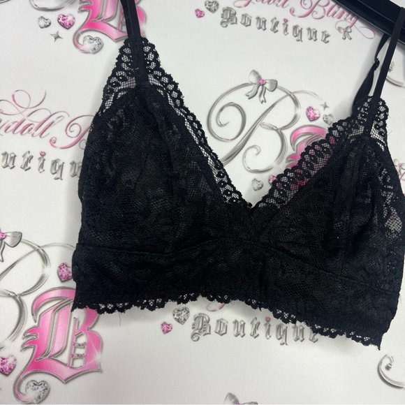 Talula Aritzia bra lace black bralette stretchy floral sexy comfy lounge - Picture 2 of 7